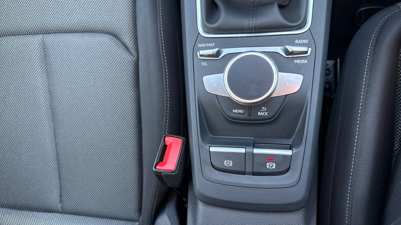 Audi Q2 30 TFSI Sport 5dr Petrol Estate